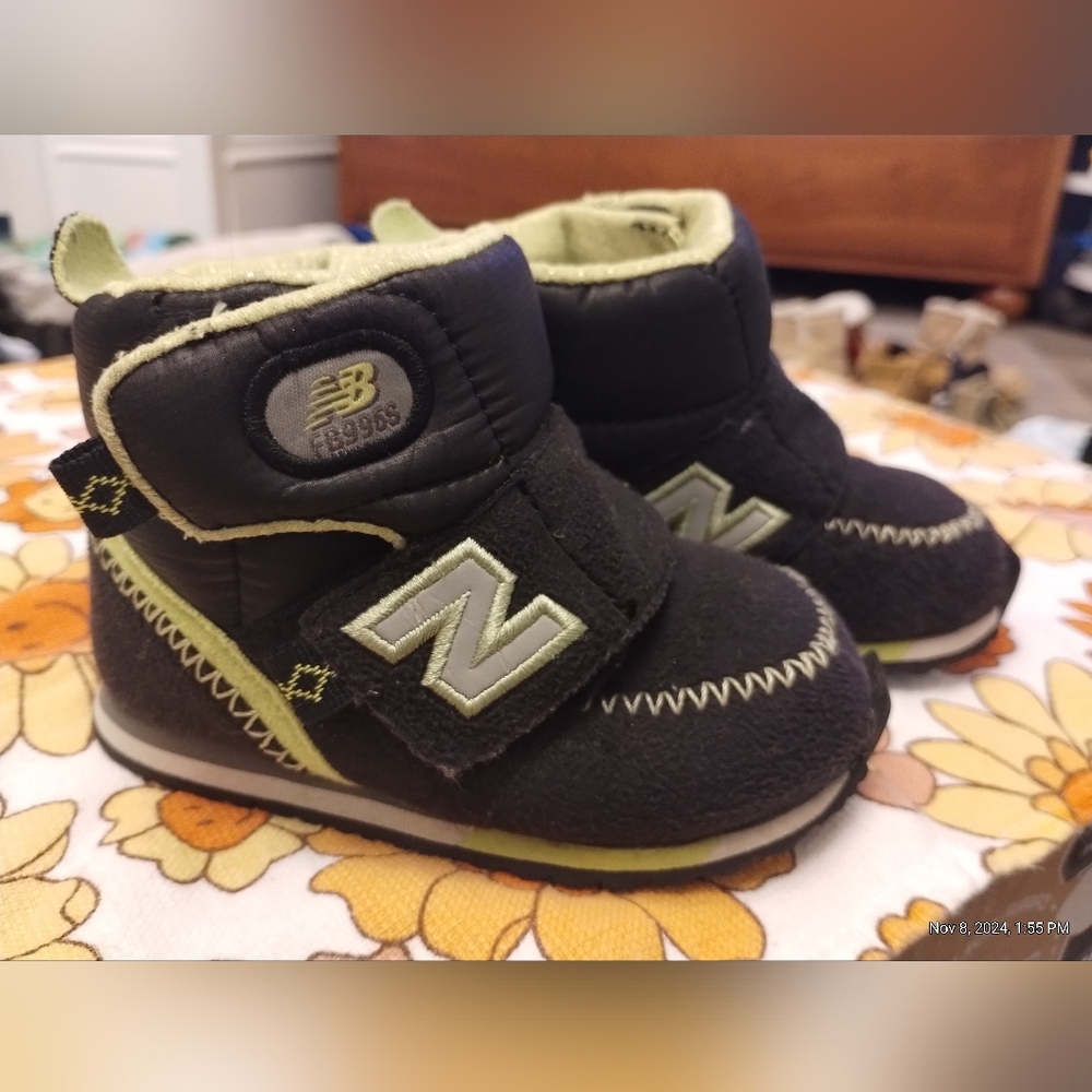 Toddler boots